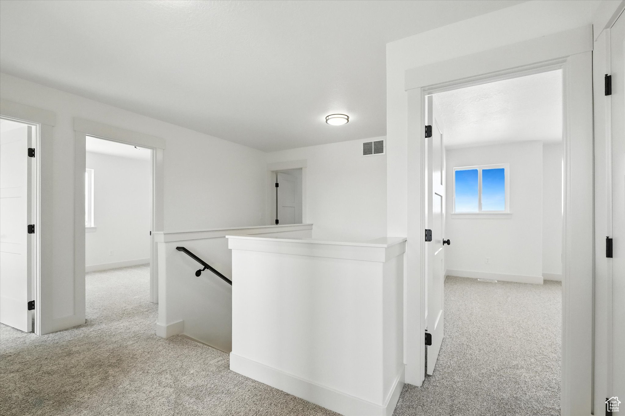 EASTSIDE VIEW - Residential