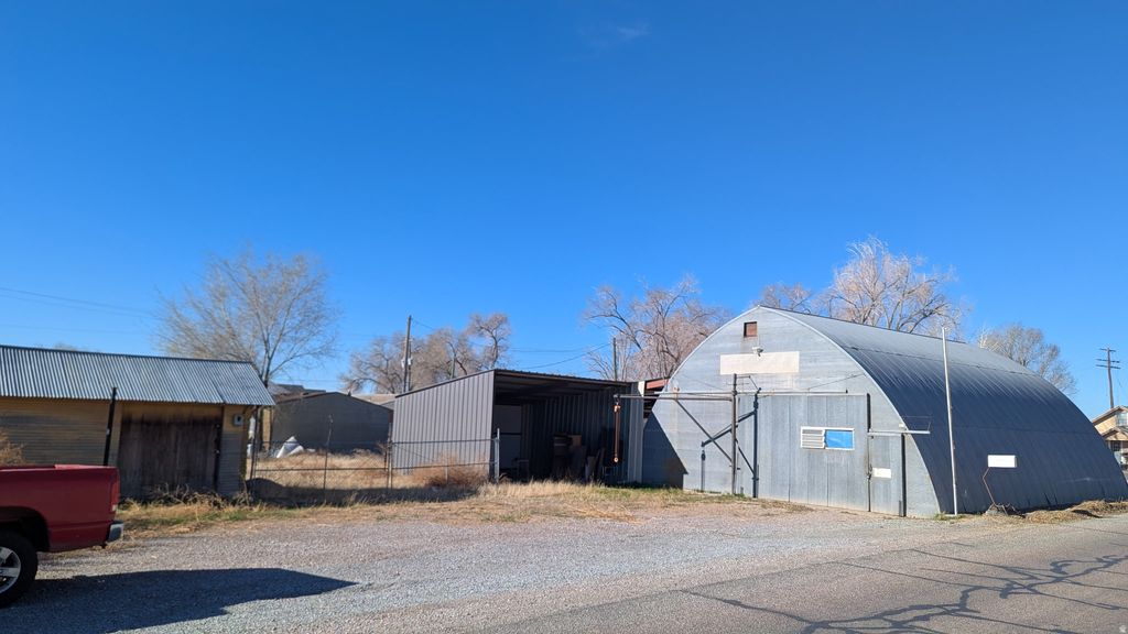 Photo of 479 W MAIN ST S, Delta, UT 84624 (MLS # 2148749)