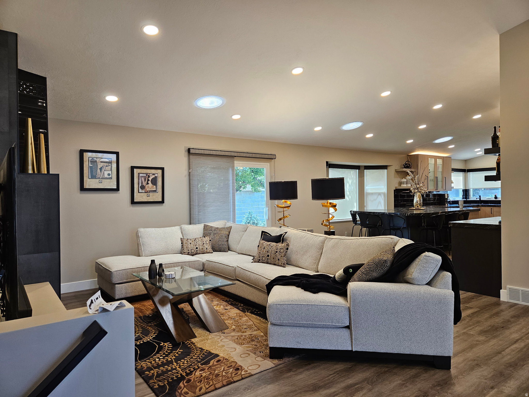 CLEAR CREEK - Residential