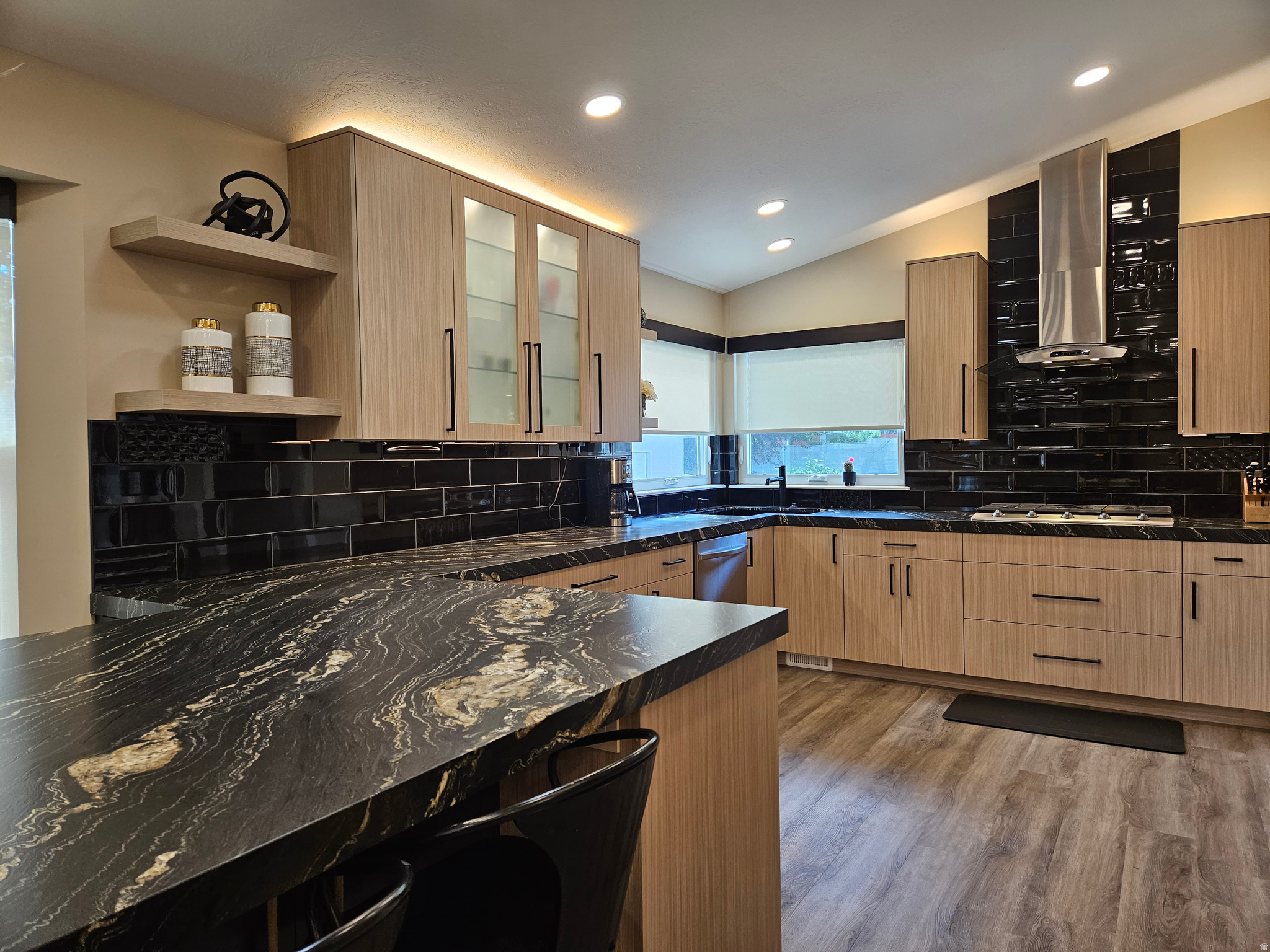 CLEAR CREEK - Residential