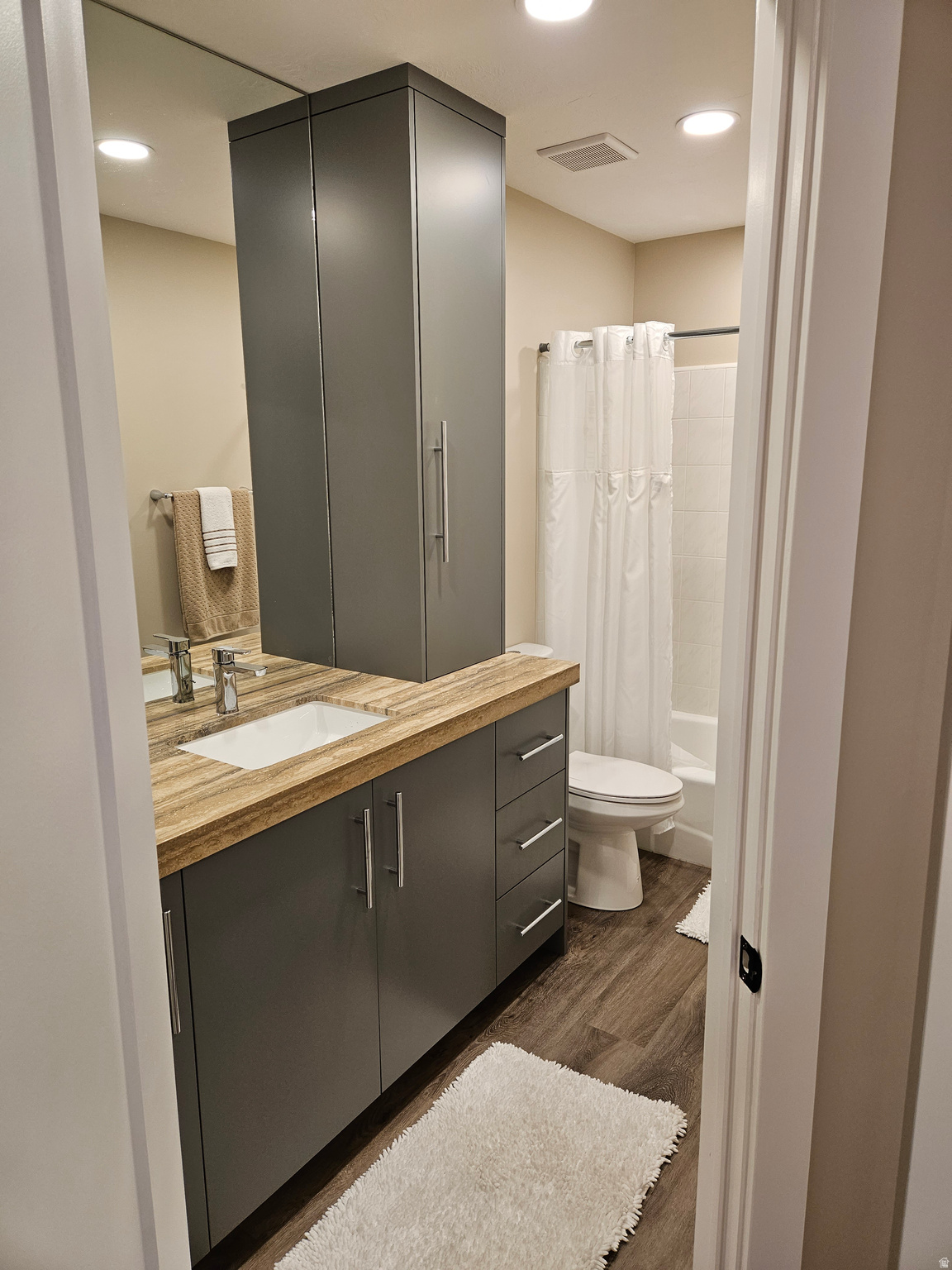 CLEAR CREEK - Residential