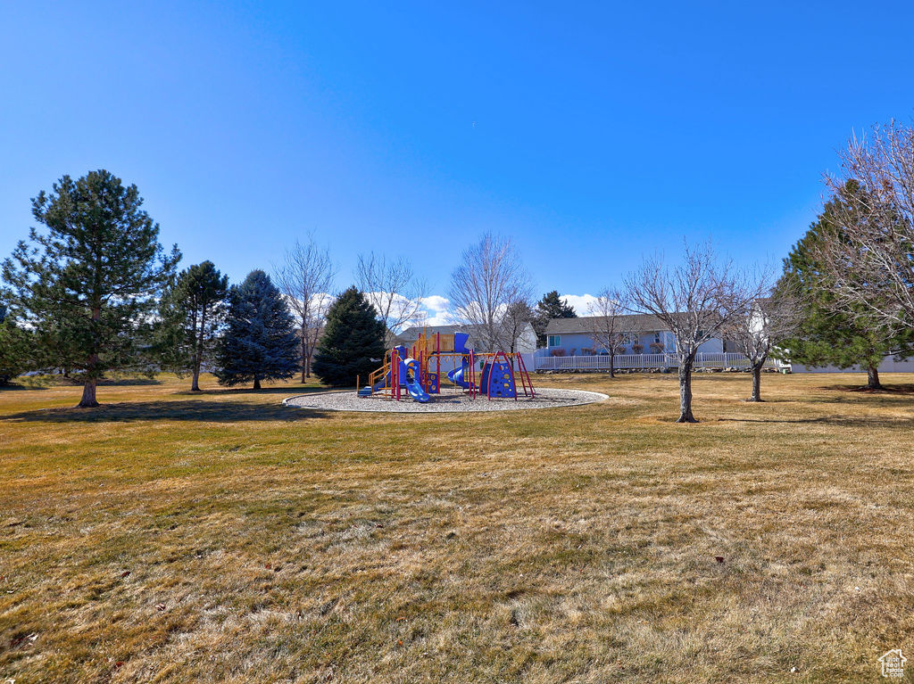 9746 Tayside Dr, South Jordan, Utah image 43