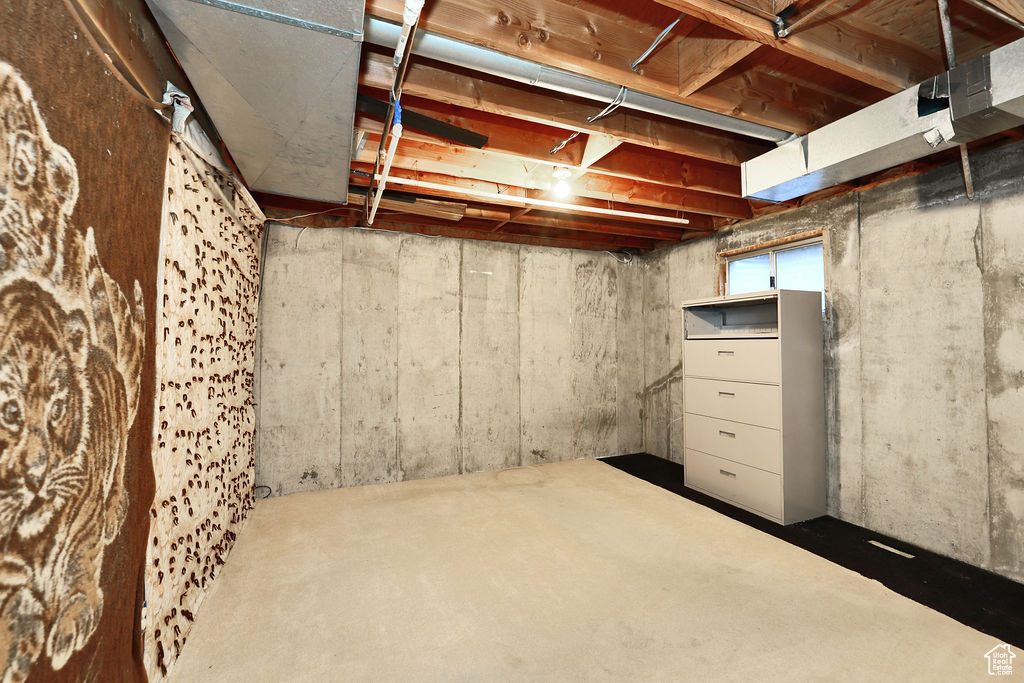 9746 Tayside Dr, South Jordan, Utah image 24