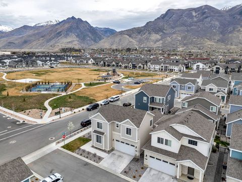 Homes For Sale - 9874 N Bedford Ct<br/> Highland, UT 84003