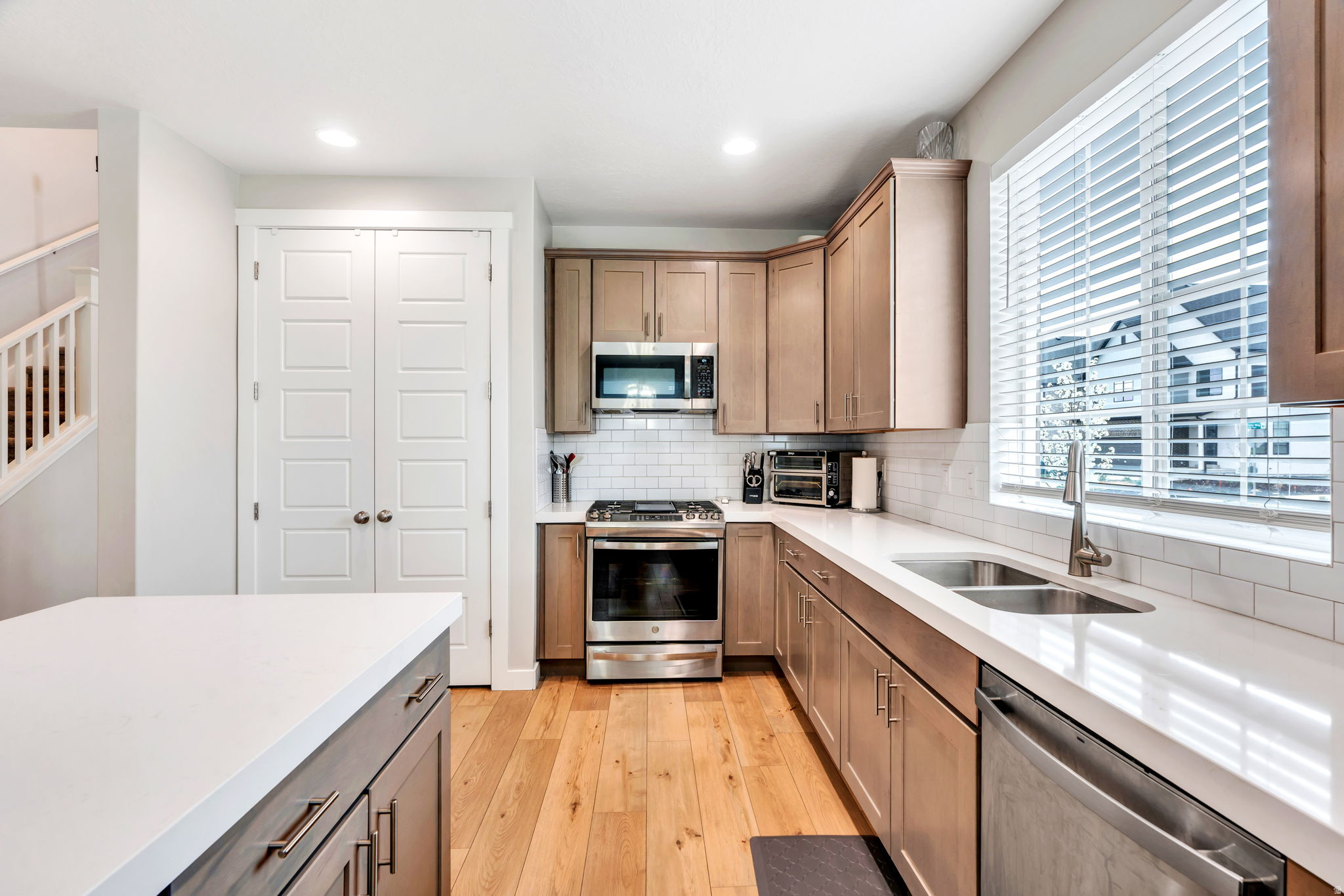 RIDGEVIEW CTG 349 - Residential