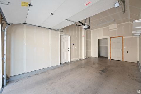 Tiny photo for 1068 S CANYON MEADOW DR E #6, Provo, UT 84606 (MLS # 2106458)