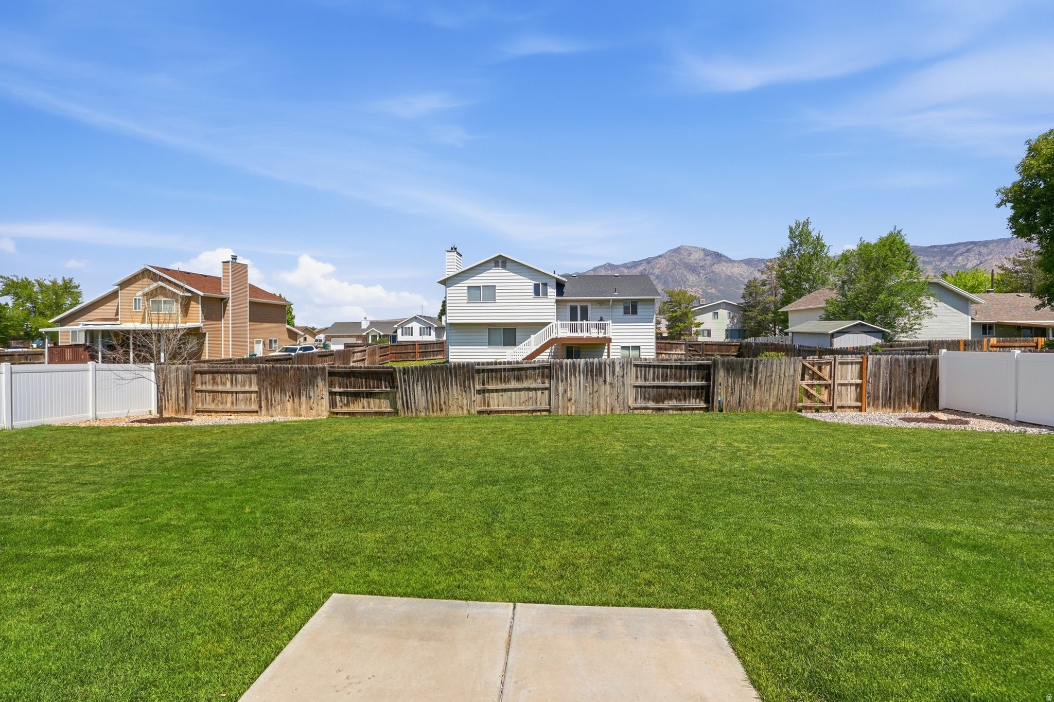 HUNTING PARK SUBDIVI - Residential