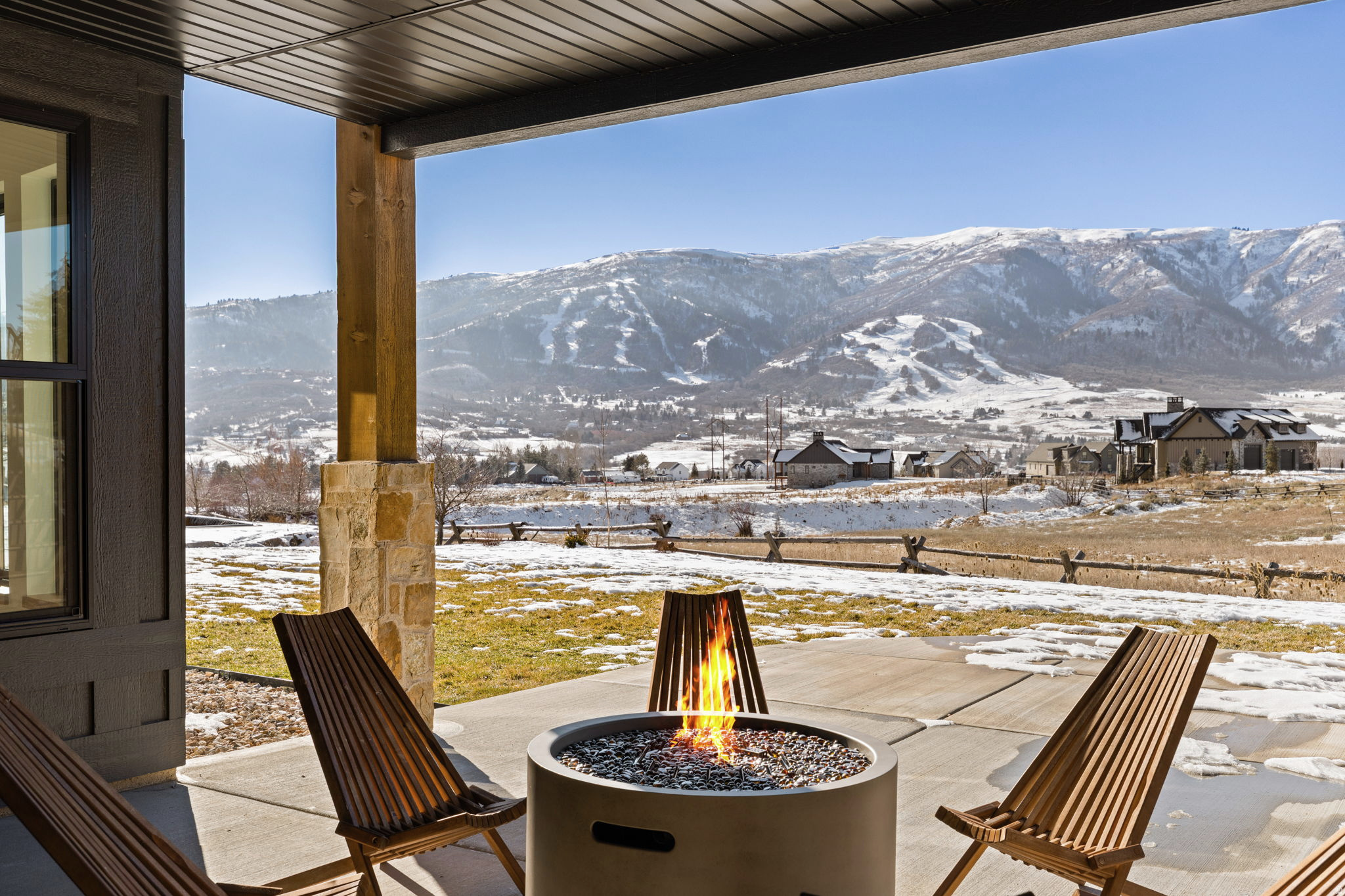 EAGLE RIDGE - Residential