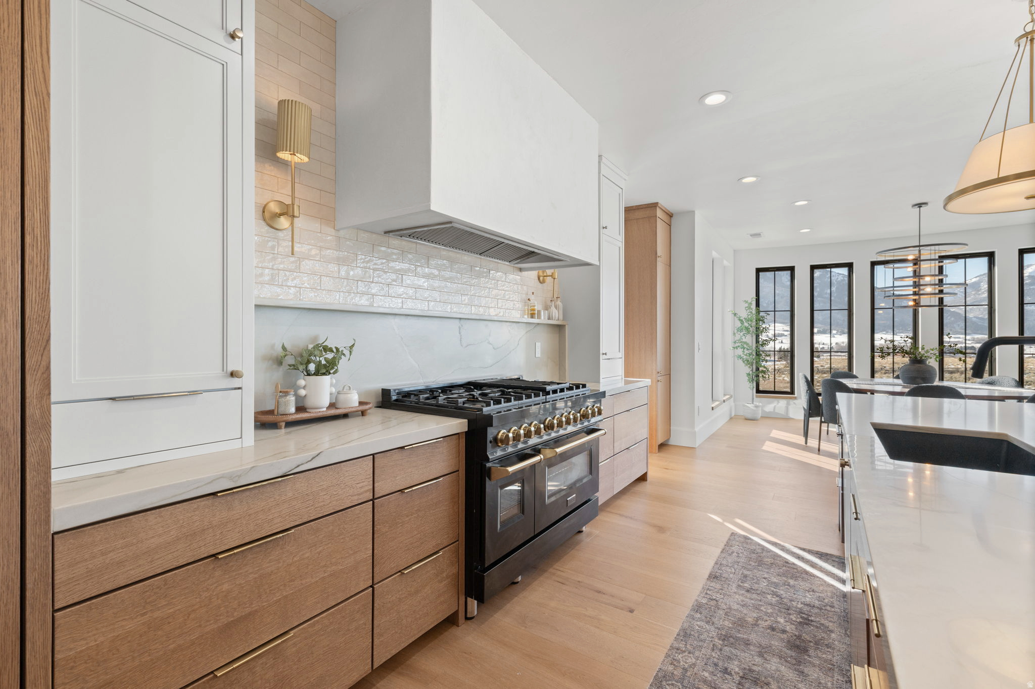 EAGLE RIDGE - Residential