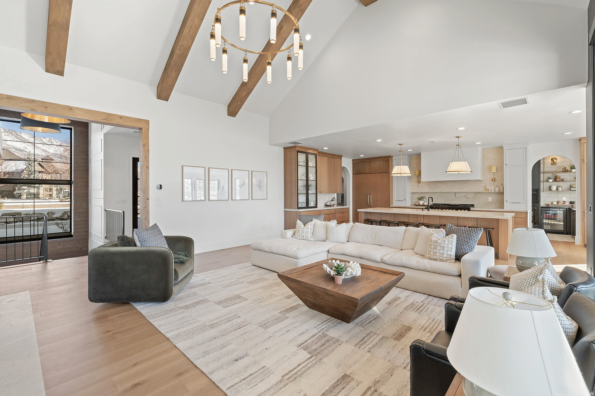 EAGLE RIDGE - Residential