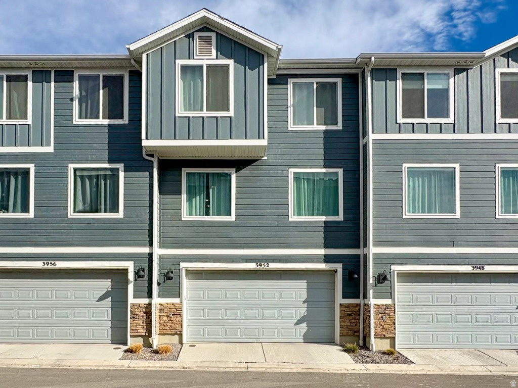 EAGLE POINT - Residential