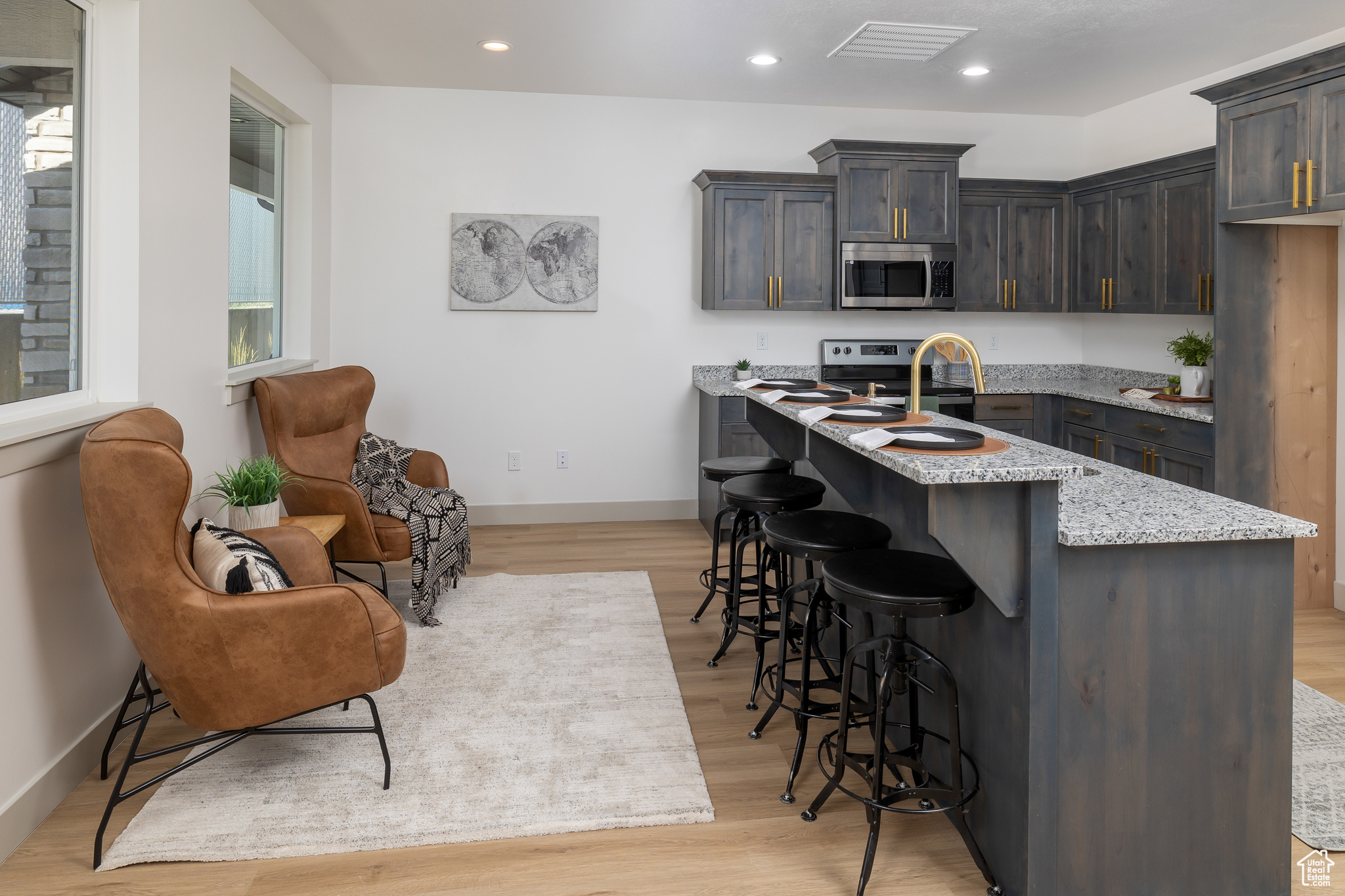 864 E 250, Hyrum, Utah image 3
