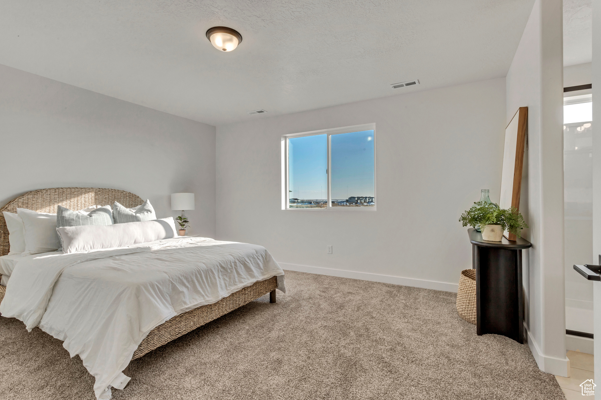 HARMONY POINT - Residential
