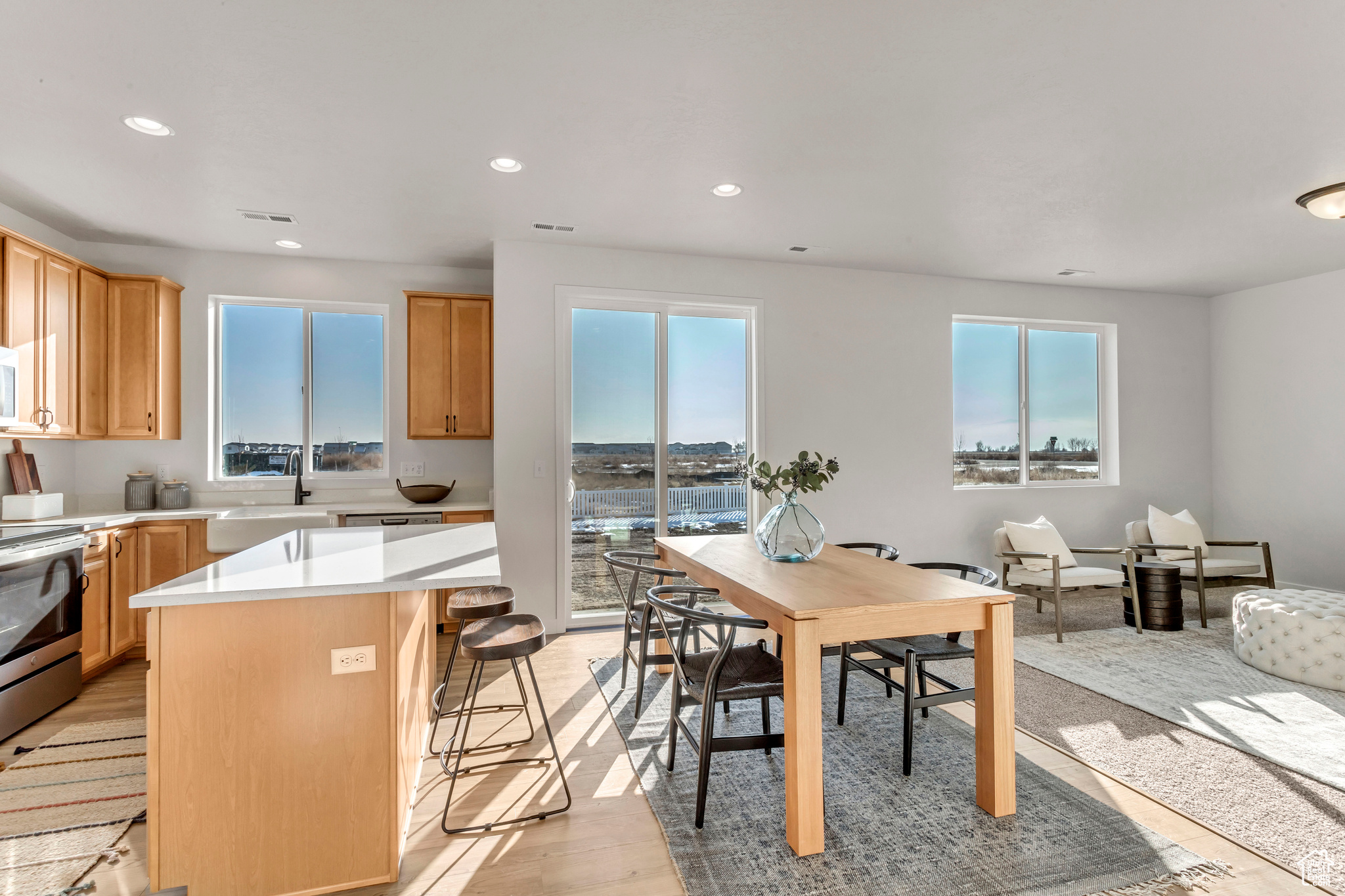 HARMONY POINT - Residential