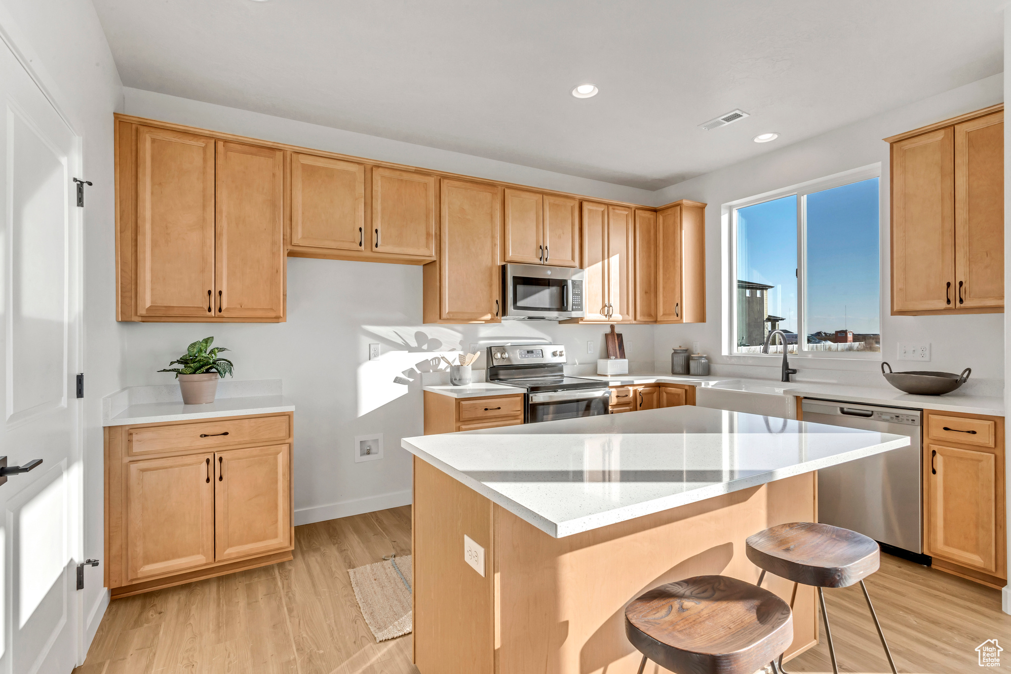 HARMONY POINT - Residential