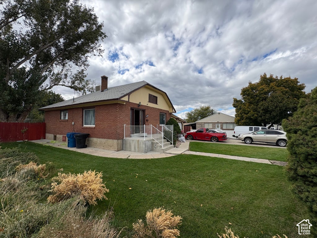 Photo of 688 E 300 S, Spanish Fork, UT 84660 (MLS # 2192982)