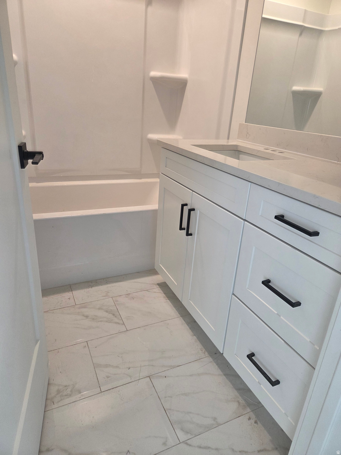 WOODHAVEN ESTATES - Residential Income