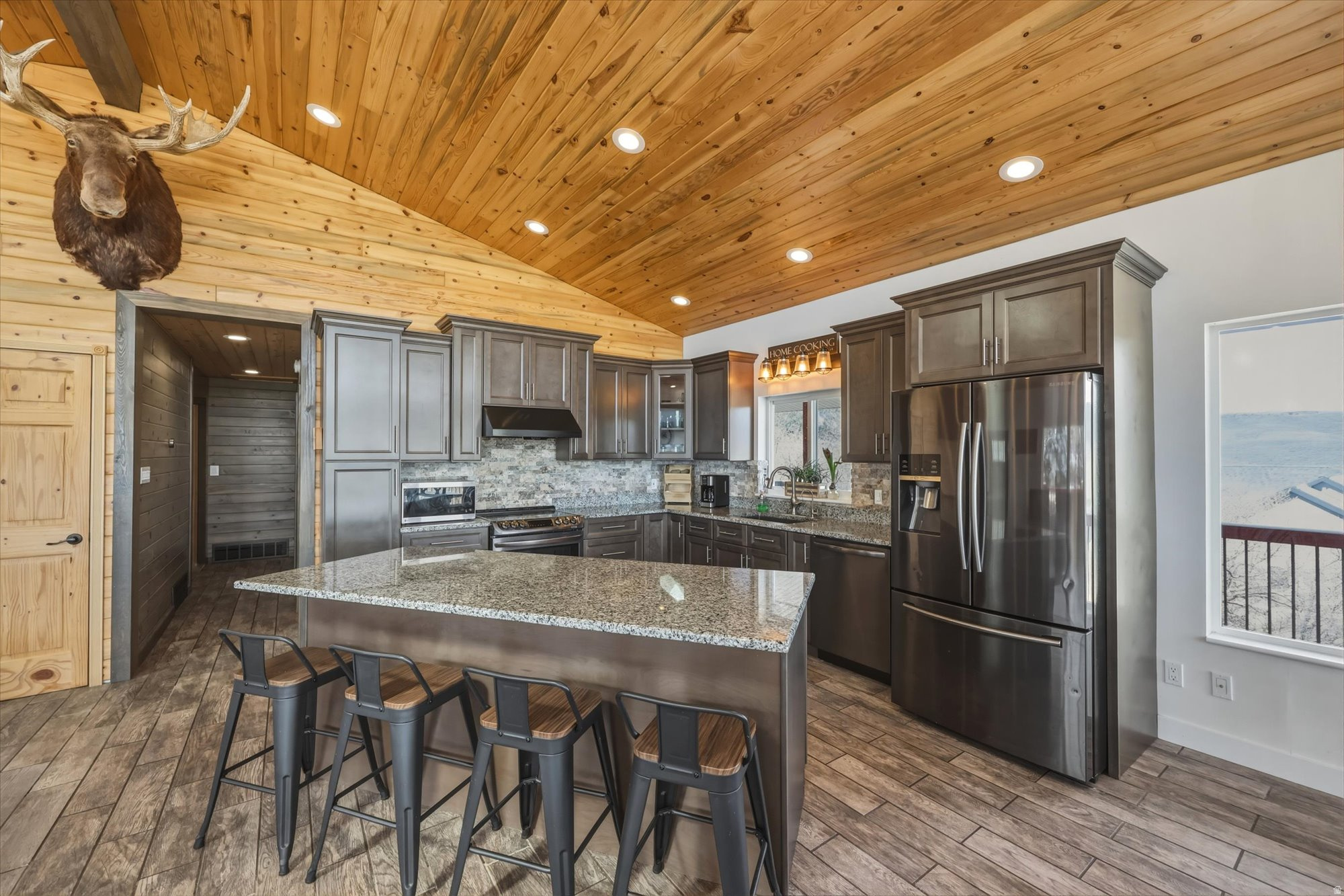 LAKE ROCKPORT ESTATES - Residential