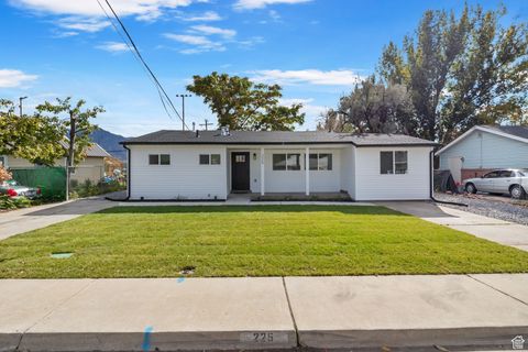 Photo of 225 W 300 S, Spanish Fork, UT 84660 (MLS # 2117989)
