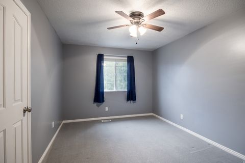 Tiny photo for 432 E PARK OAK PL, Millcreek, UT 84107 (MLS # 2158926)