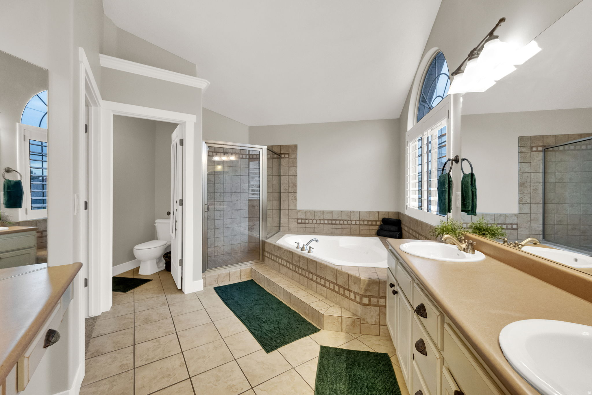 CARRARA VILLAS AMD - Residential