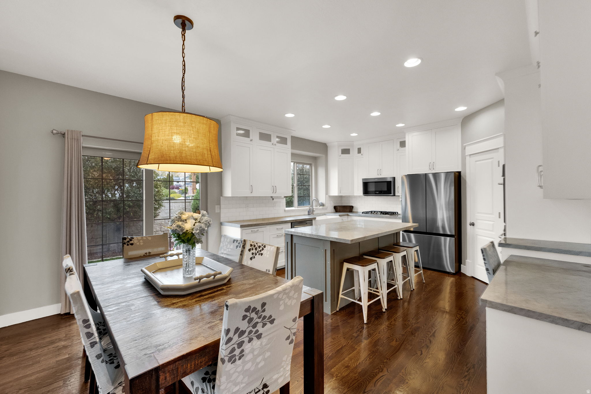 CARRARA VILLAS AMD - Residential