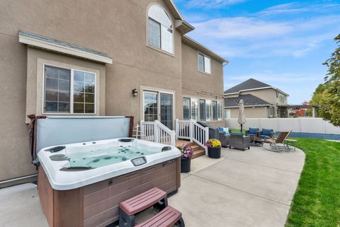 Tiny photo for 193 E 1570 N, Orem, UT 84057 (MLS # 2136542)
