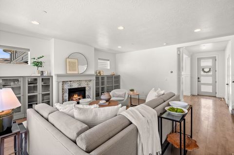 Tiny photo for 14732 S SNOW BLOSSOM WAY, Draper, UT 84020 (MLS # 2146801)