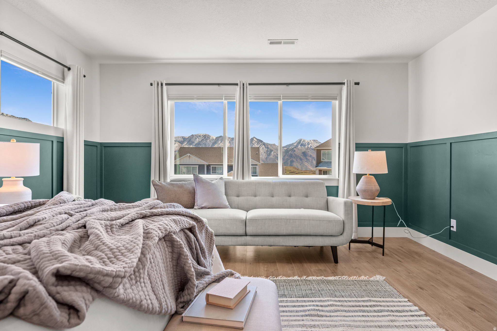 SUNCREST | EDELWEISS - Residential