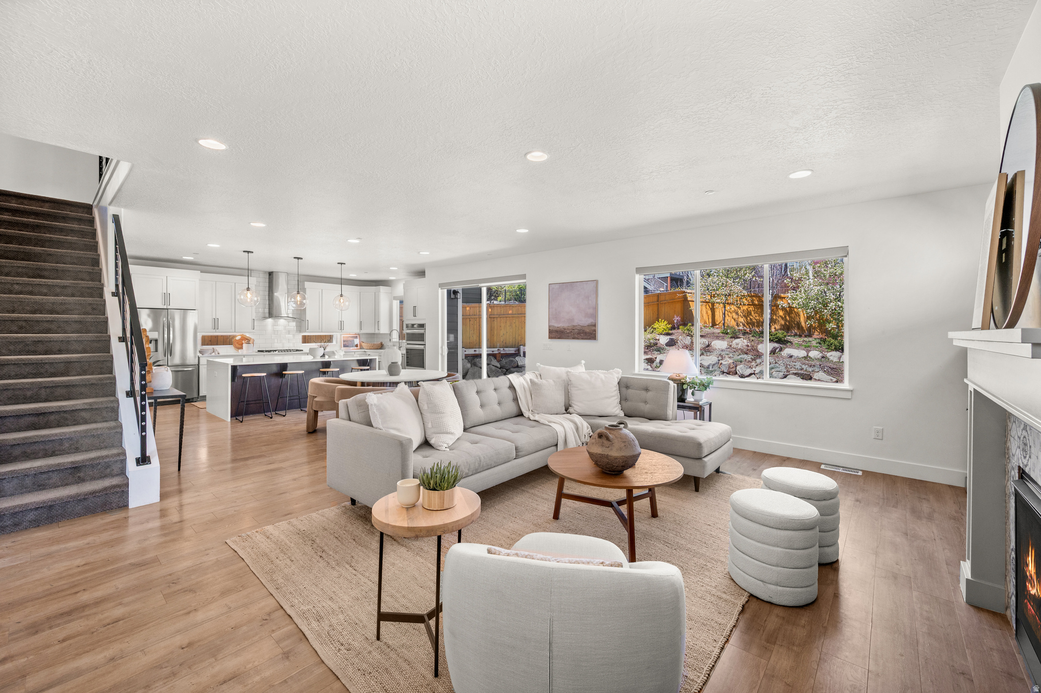 SUNCREST | EDELWEISS - Residential