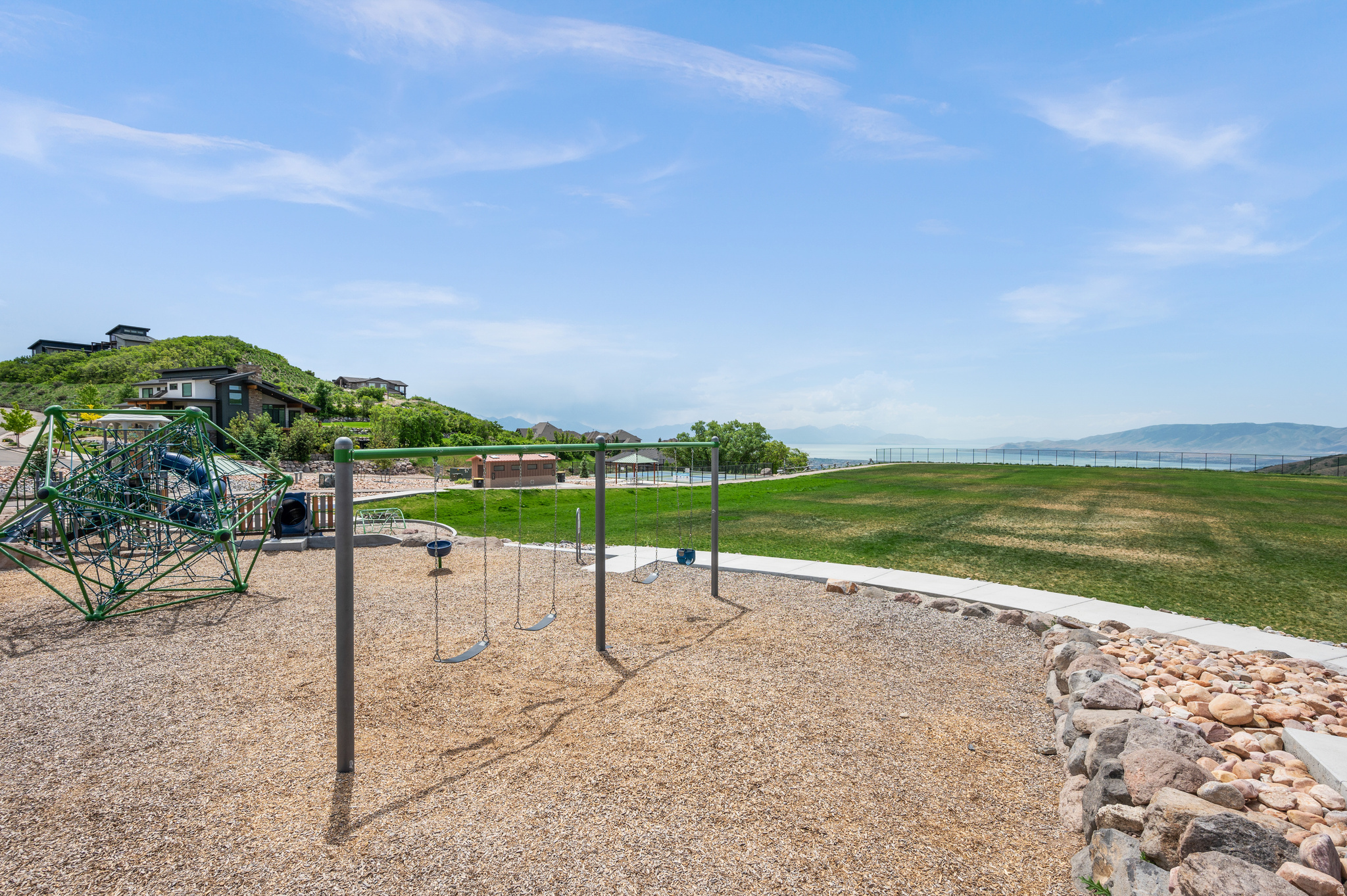 SUNCREST | EDELWEISS - Residential