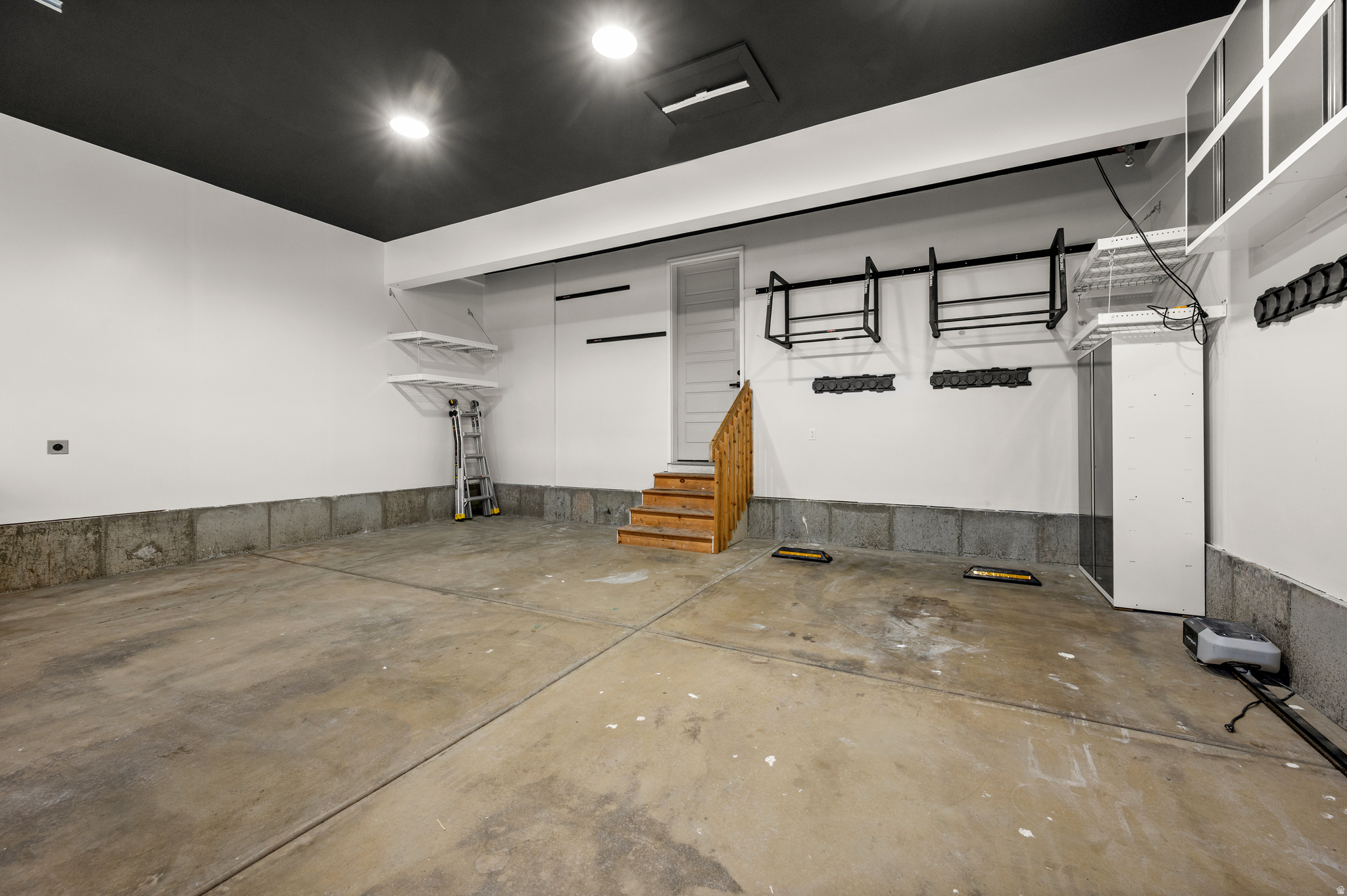 SUNCREST | EDELWEISS - Residential