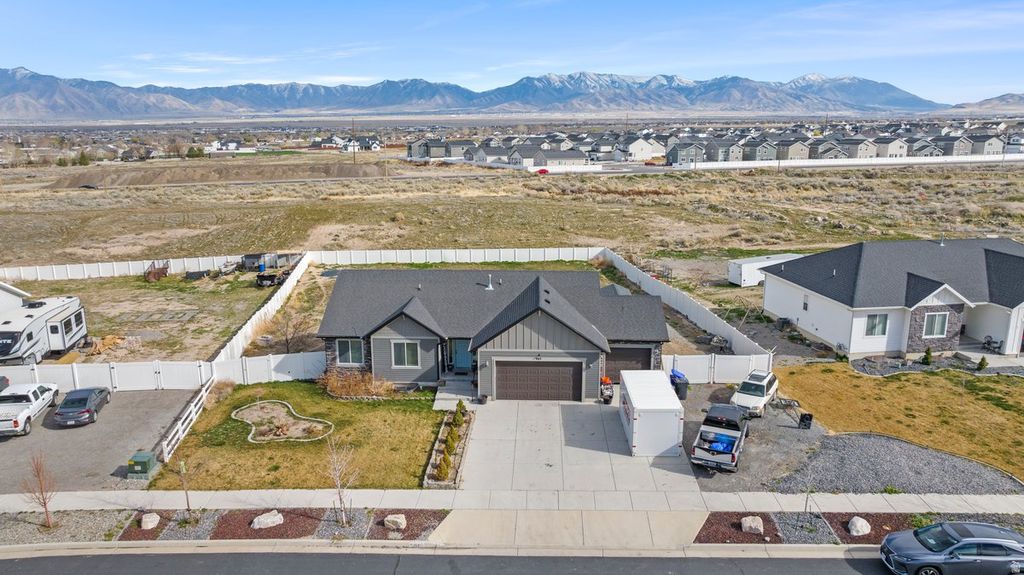 Photo of 463 S TREJO RD, Grantsville, UT 84029 (MLS # 2144782)