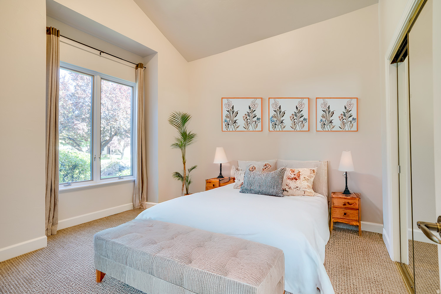 VALAIS P.U.D - Residential