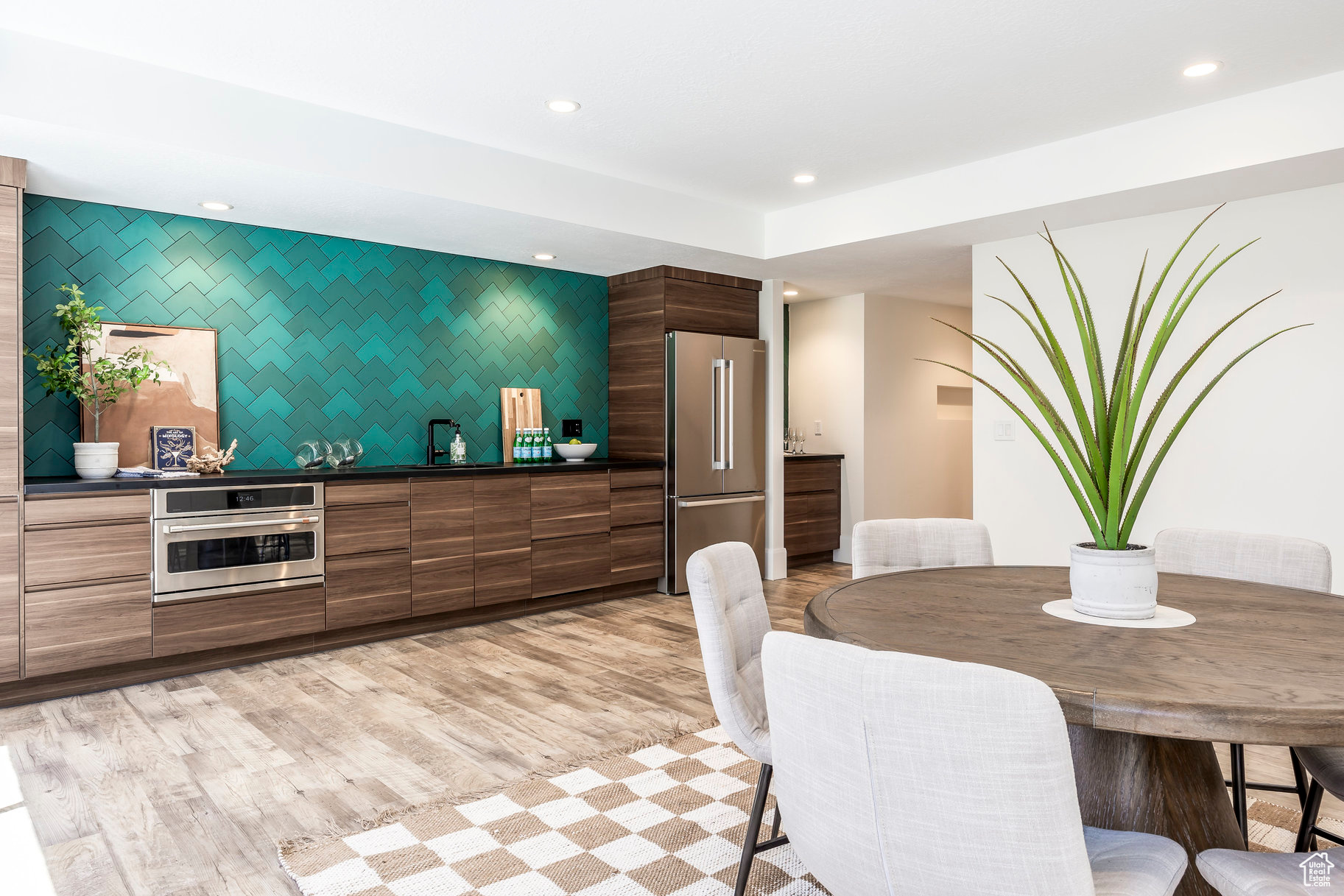 TRAVERSE MOUNTAIN - Residential