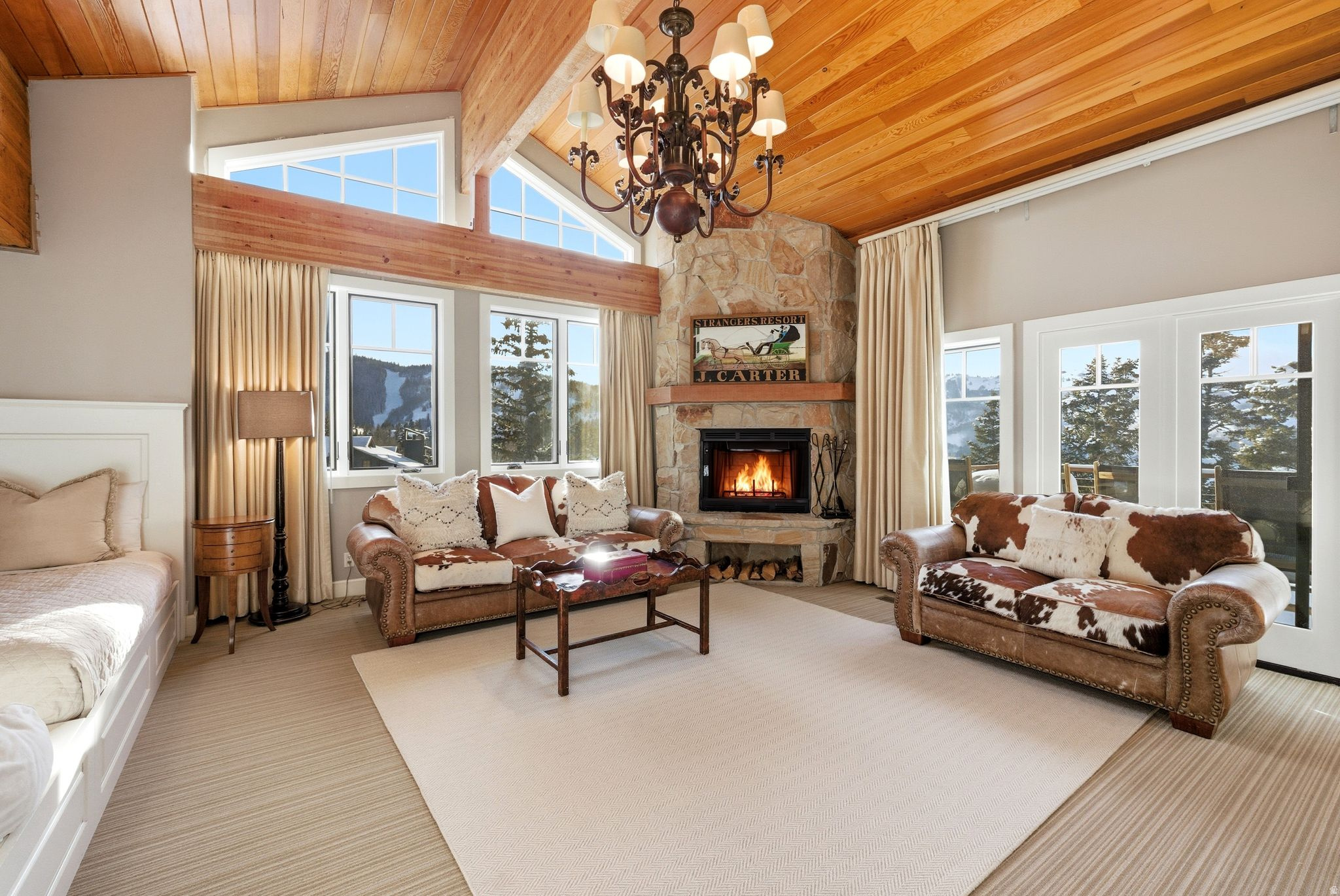 STAG LODGE CONDO - Residential