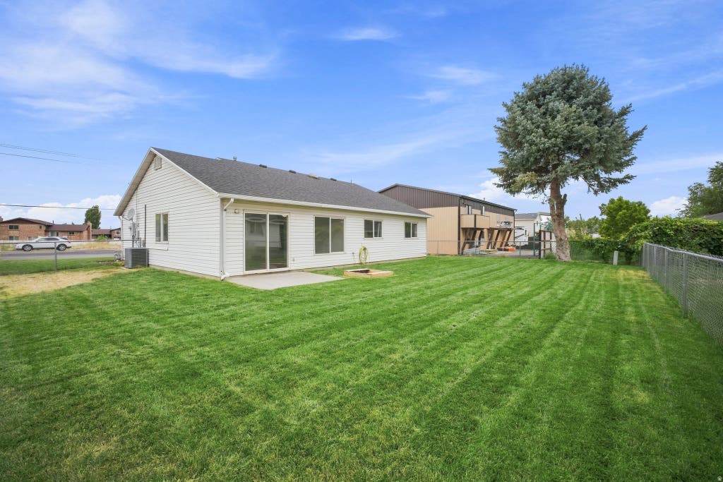 Photo of 5084 S 3500 W, Roy, UT 84067 (MLS # 2179073)