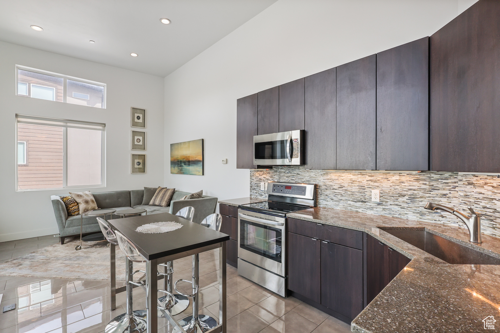 1051 W Rooftop Dr #401, Midvale, Utah image 5