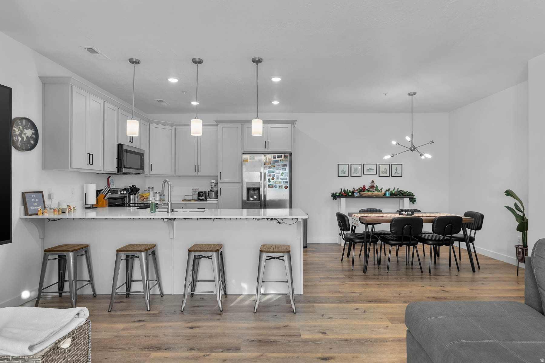 VISTA VIEW - Residential