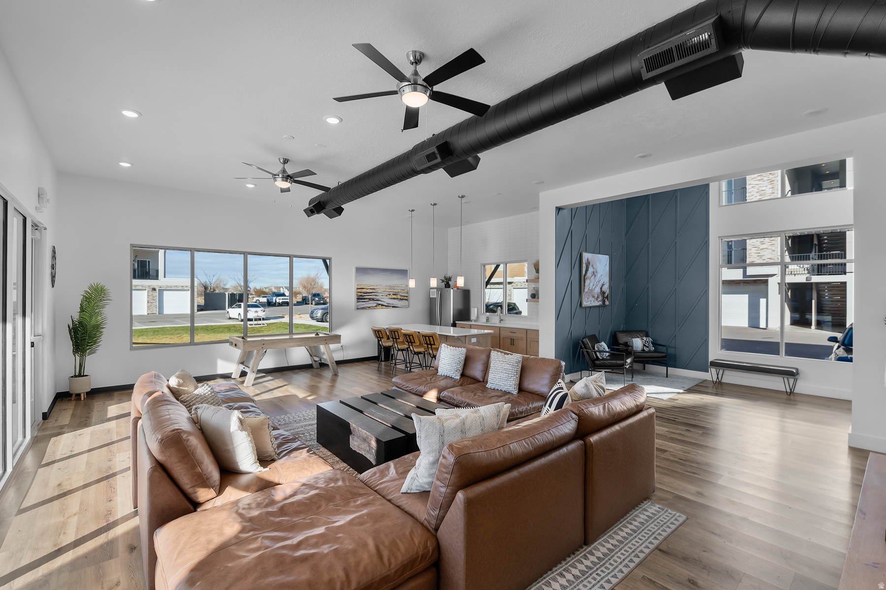 VISTA VIEW - Residential