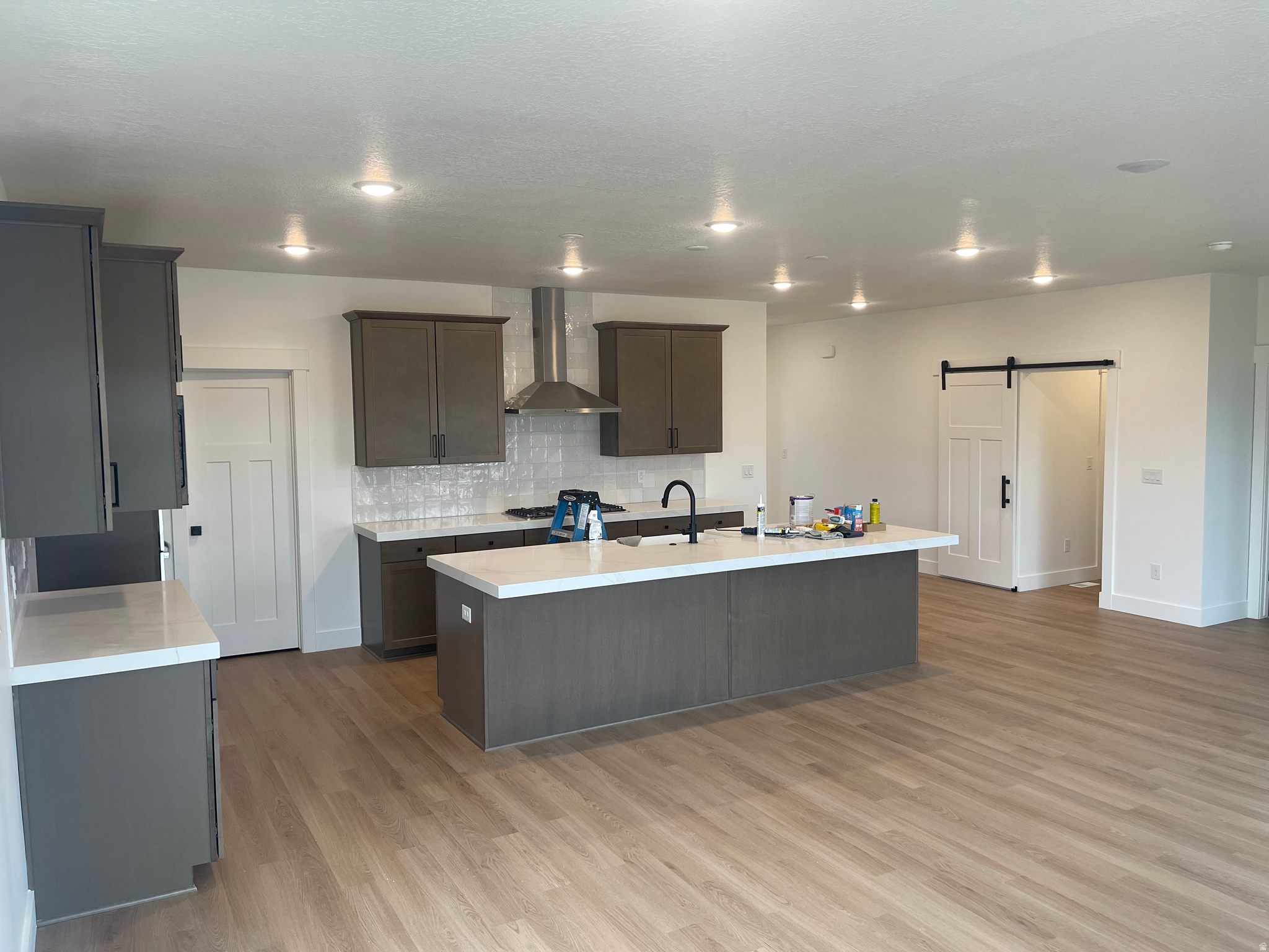 WESTON FIELD - Residential