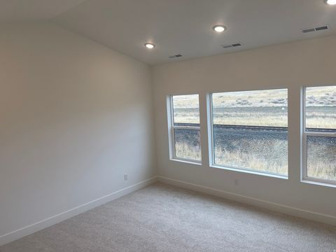Tiny photo for 6763 W SMITHSON CIR S #118, West Valley City, UT 84128 (MLS # 2125818)