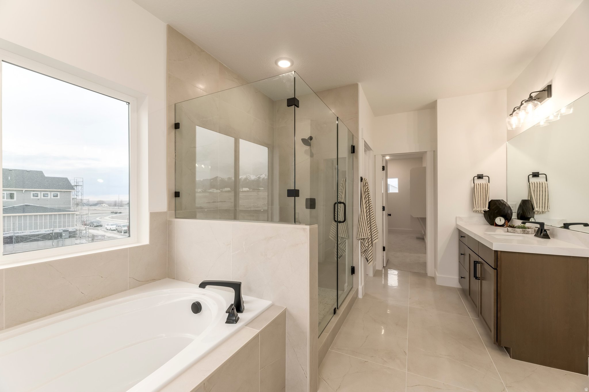 WESTON FIELD - Residential