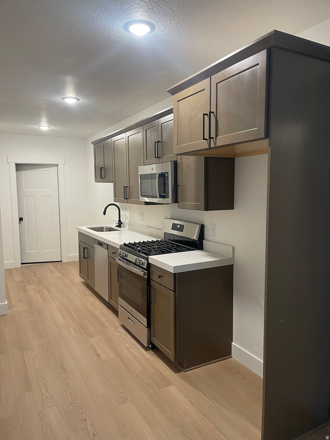 WESTON FIELD - Residential