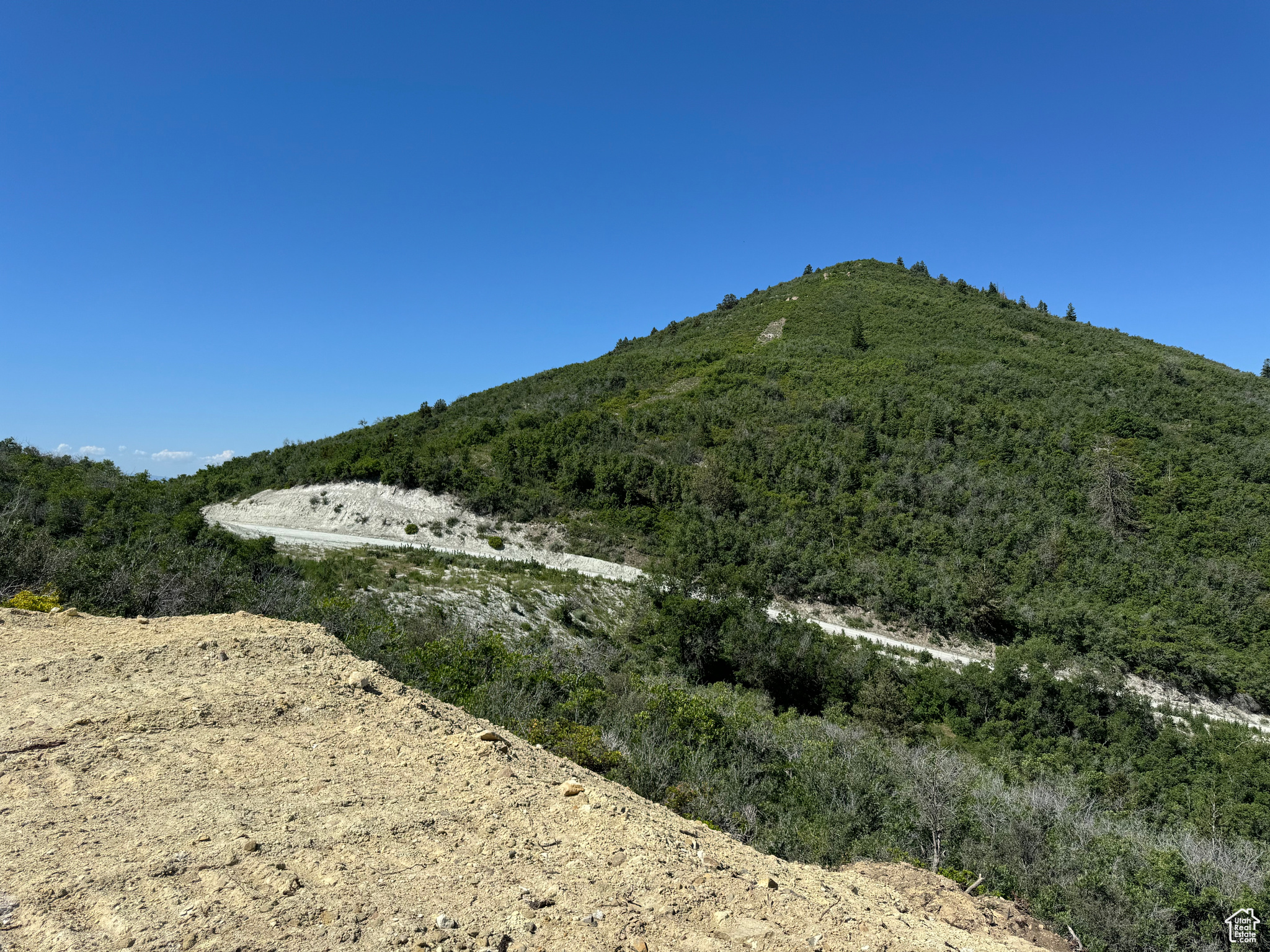 HIDEAWAY VALLEY - Land