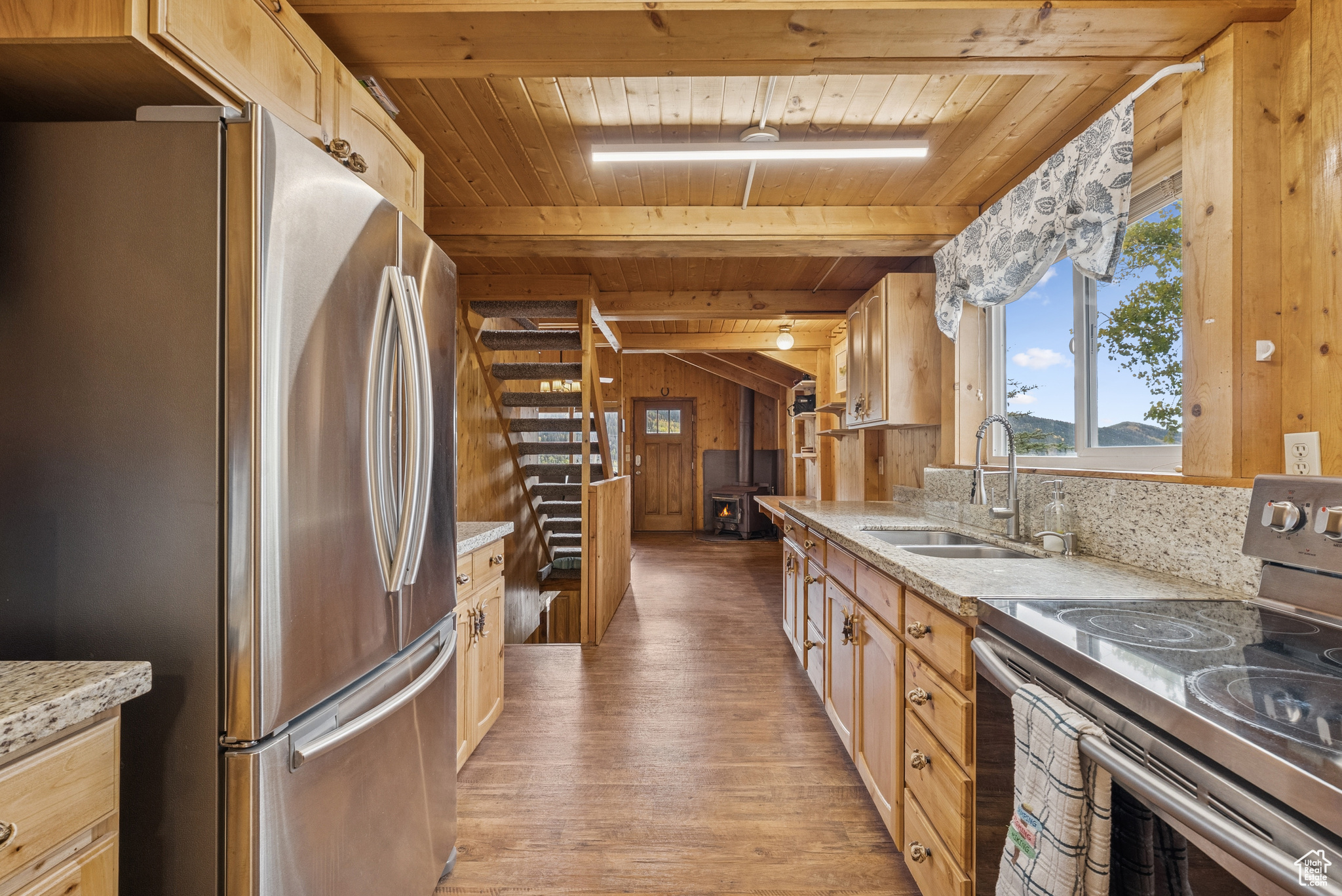 BEAVER SPRINGS RANCHEROS - Residential