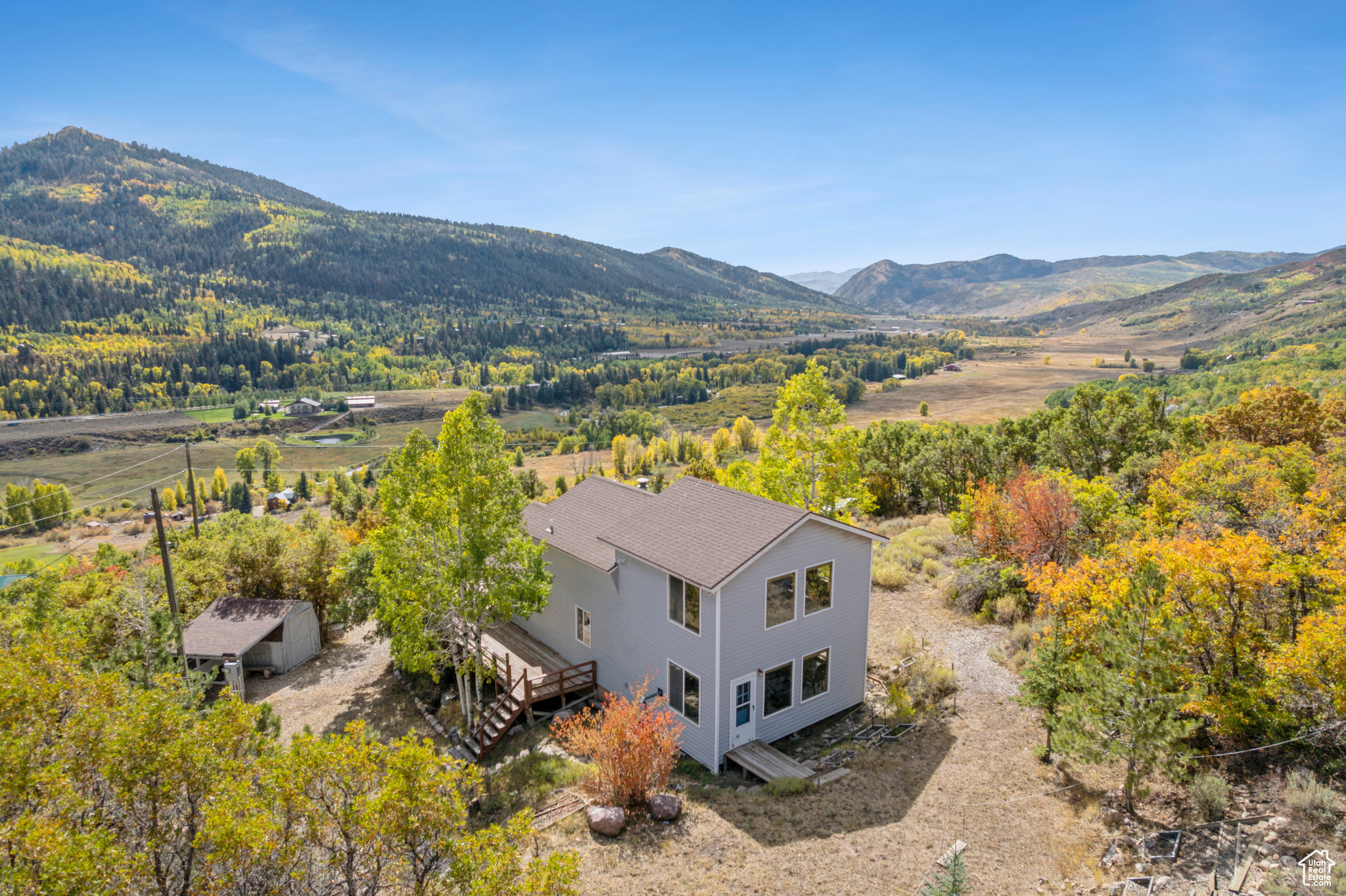 BEAVER SPRINGS RANCHEROS - Residential