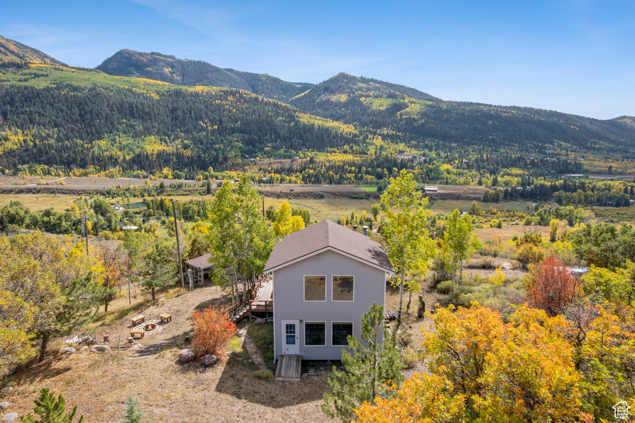 BEAVER SPRINGS RANCHEROS - Residential
