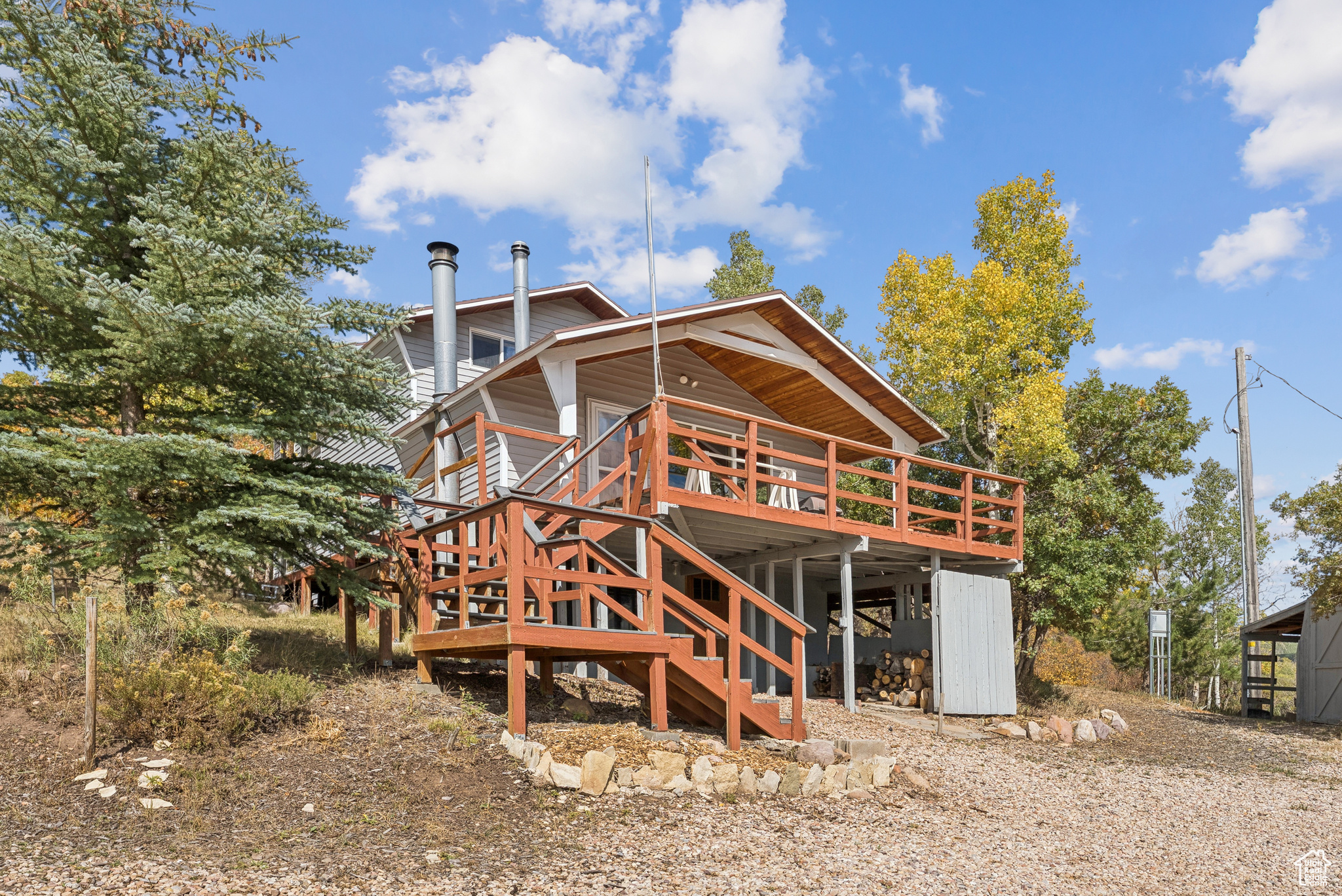 BEAVER SPRINGS RANCHEROS - Residential