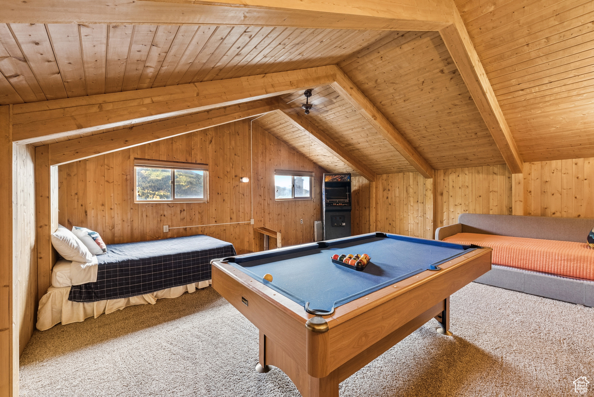 BEAVER SPRINGS RANCHEROS - Residential
